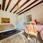 Ca Giovanni - Charmant And Exclusive Apartment